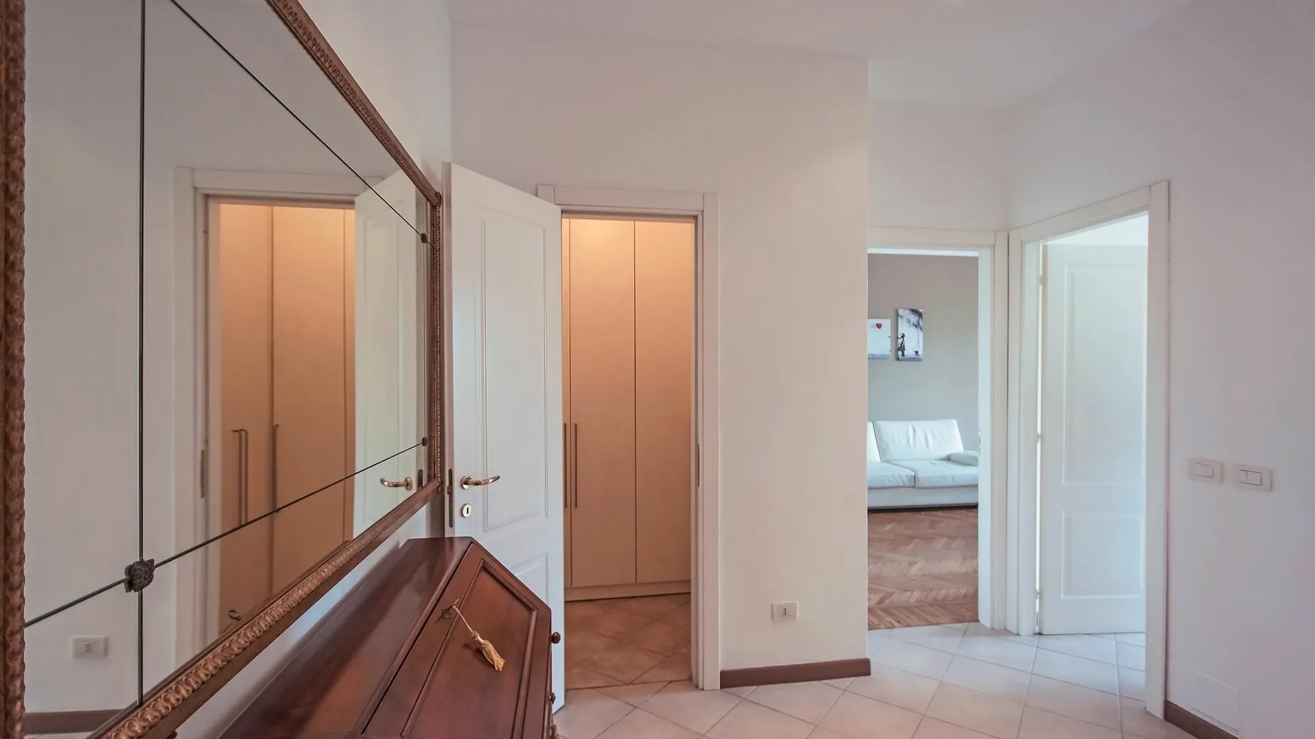 Apartment Xxv Aprile Milan 0*,