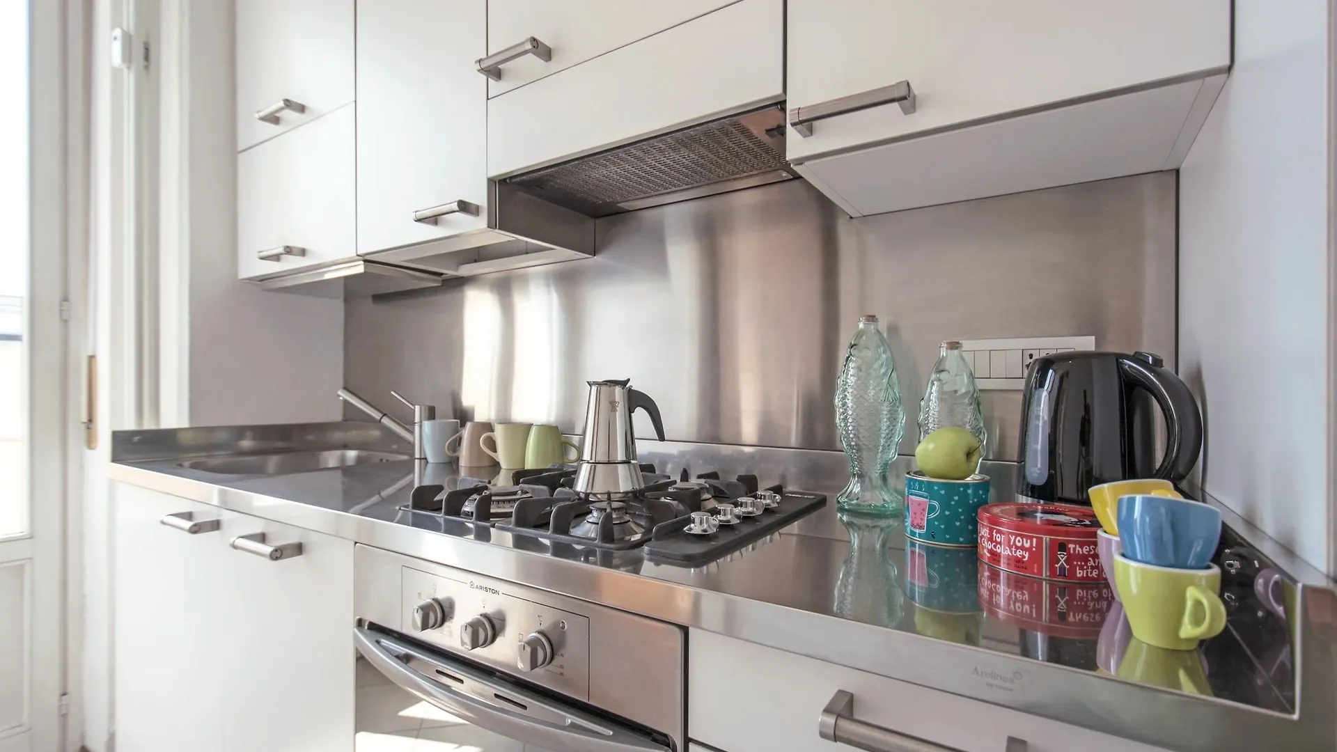 Apartment Xxv Aprile Milano İtalya